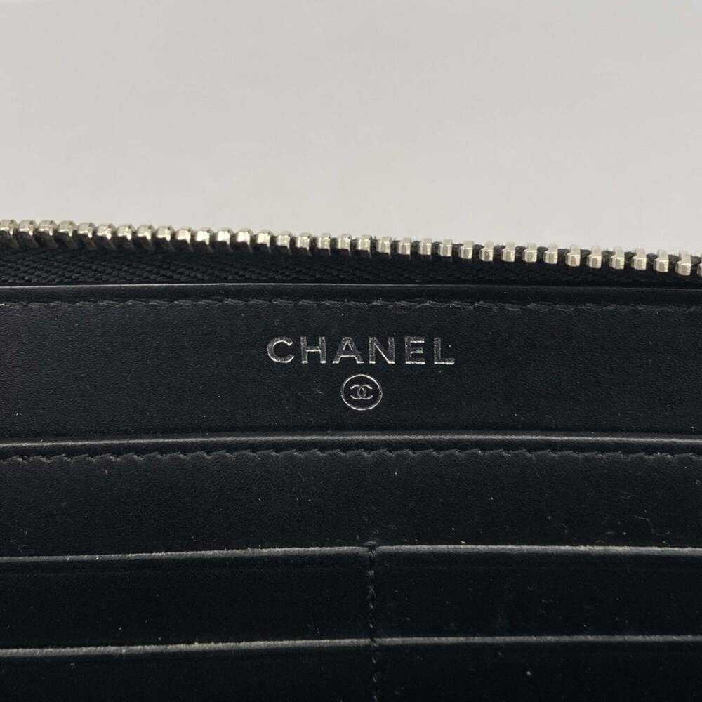 CHANEL Black Leather Wallet - Picture 4 of 9